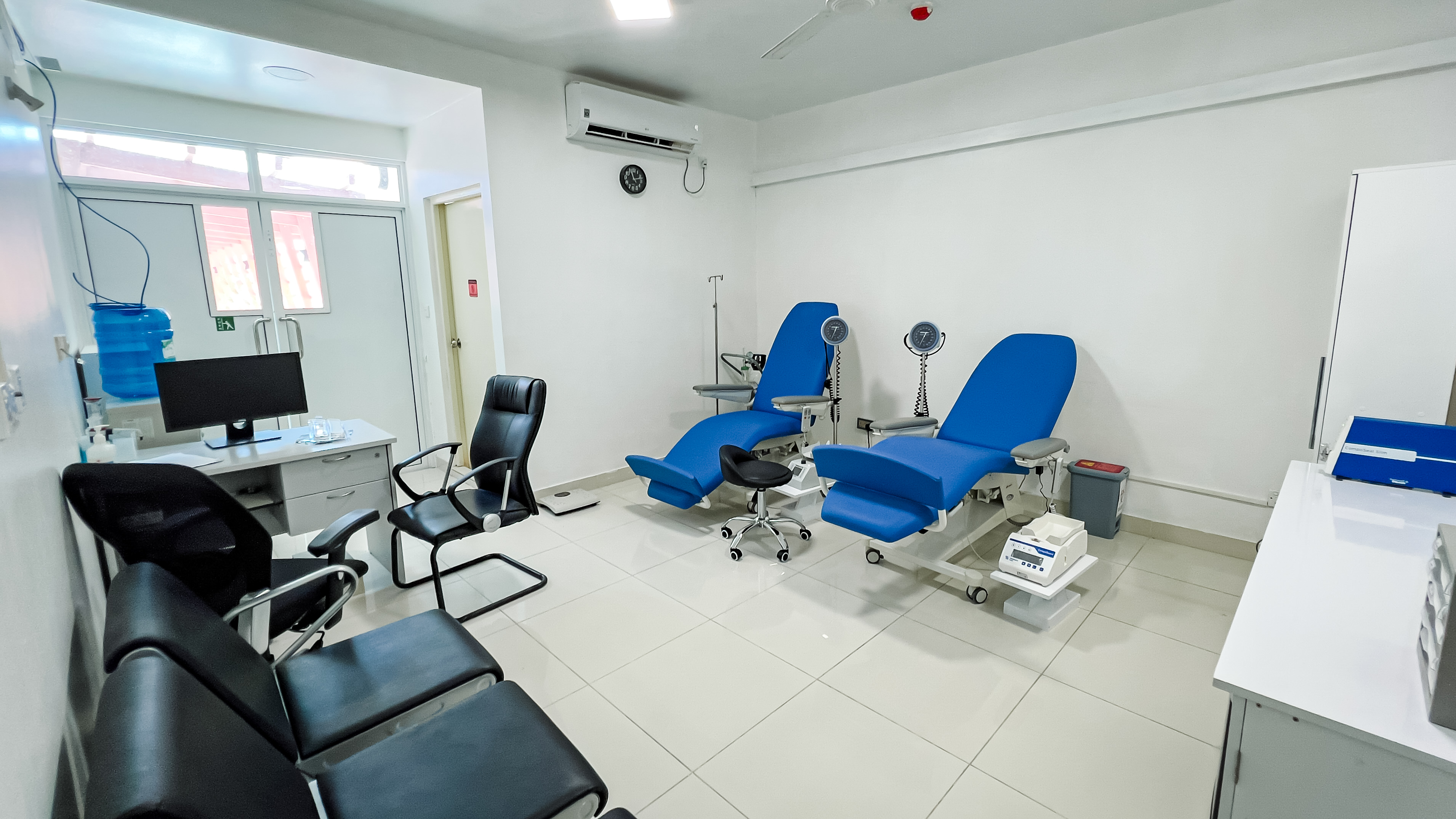 <p>Blood bank service</p>